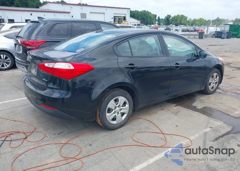 2015 Kia Forte Lx z USA, uszkodzony, nr VIN KNAFK4A62F5386122